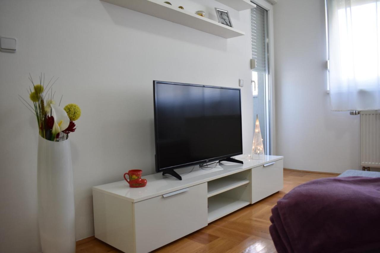 Apartman Boni Загреб Екстериор снимка